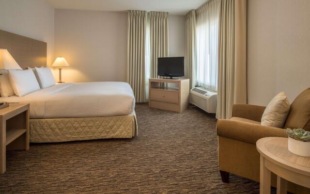 DoubleTree by Hilton Hotel Vancouver