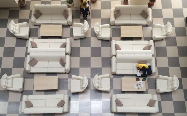 Отель Club Bayar Beach