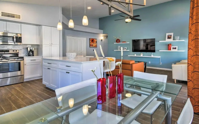 Private Patio, Gas Grill: Stylish Phoenix Home!