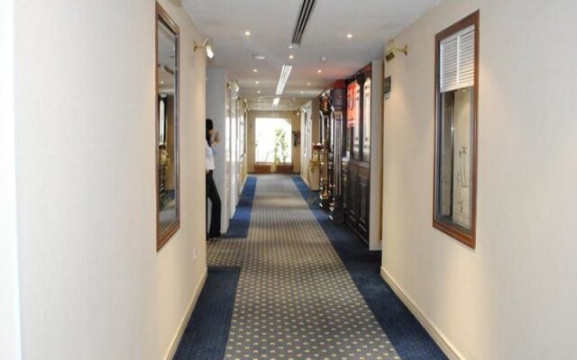 Ramee Guestline Hotel