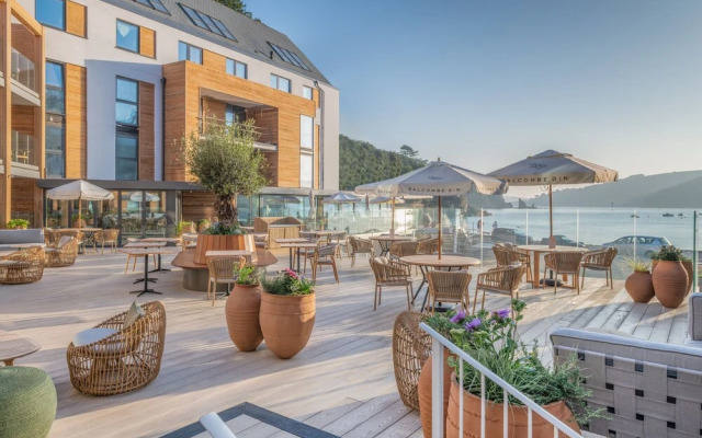 Harbour Beach Club & Hotel