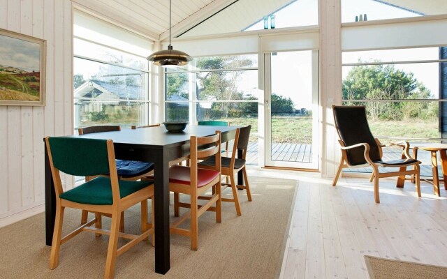 Magnific Holiday Home in Zealand With Sea Nearby