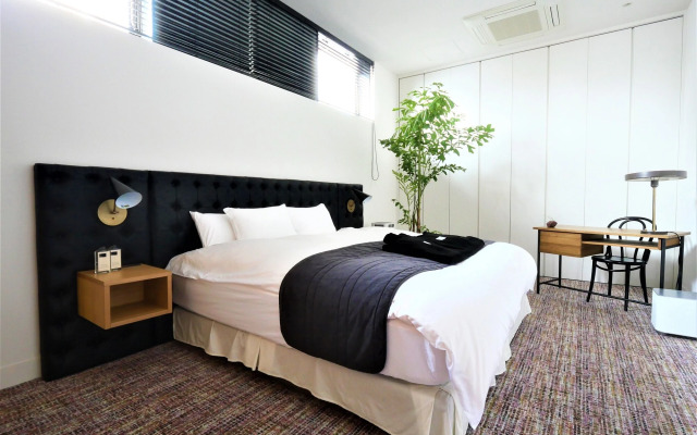 H Hotel
