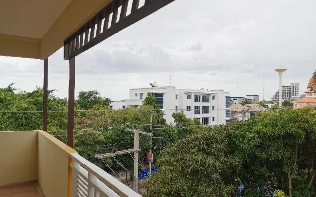 Baan Rabiang Dao by ZUZU