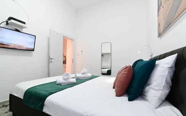 YalaRent Bazelet Apartments