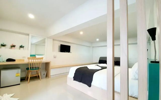 Tiny Krabi Hotel by Zuzu