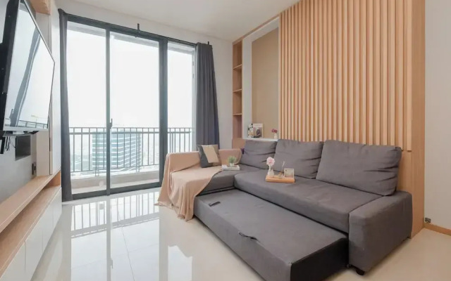Modern Furnished 2Br At Samara Suites Apartment