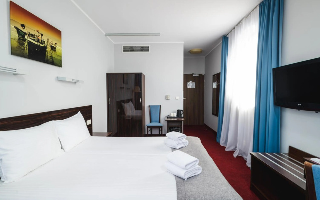 Hotel Focus Gdansk - Image 2