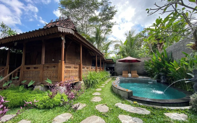 D'Ethnic Ubud Villa