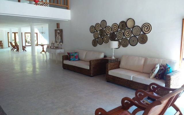 Anga Beach Hotel