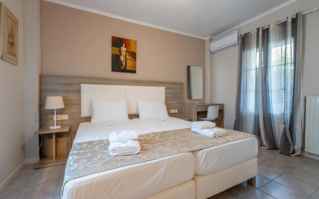 Planos Beach Hotel
