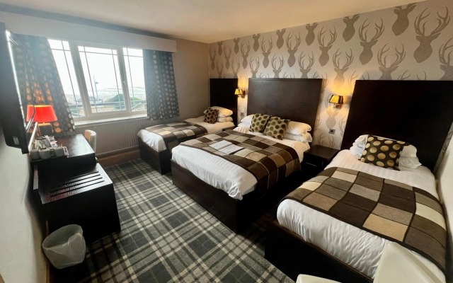 Inn On The Prom Hotel