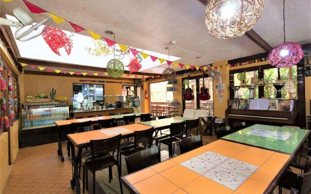ZEN Rooms A. Villalon Drive