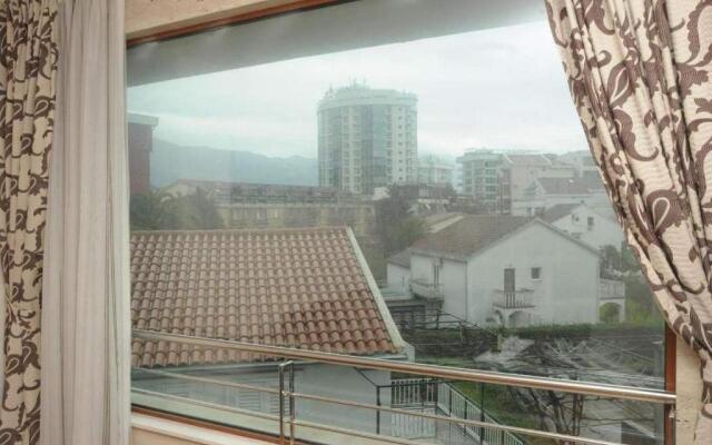 Lusso Apartments Budva