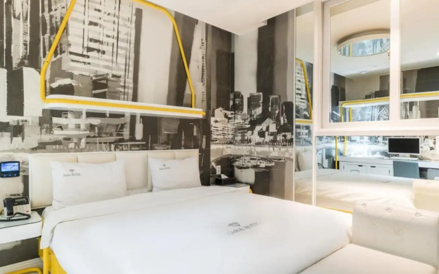 Zara Hotel Peace Square