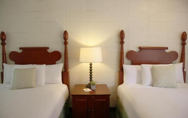 Waikiki Heritage Hotel