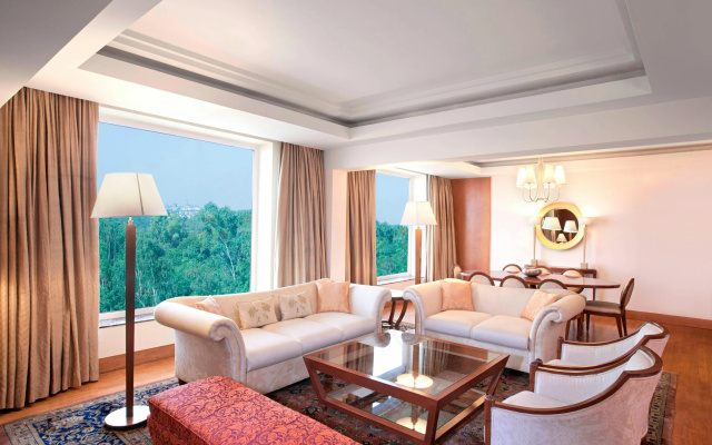 Sheraton New Delhi Hotel – Guest Rooms – New Delhi