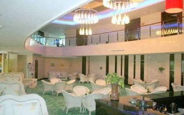 Grand Soluxe Hotel
