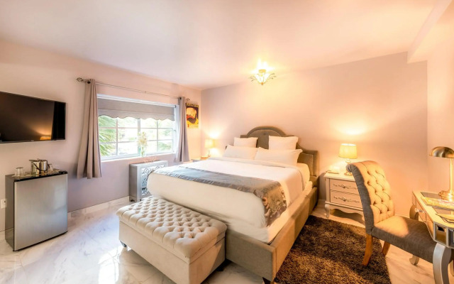 Siam Swana Hotel