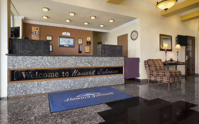 Howard Johnson by Wyndham Oklahoma City Airport/ Fairgrounds