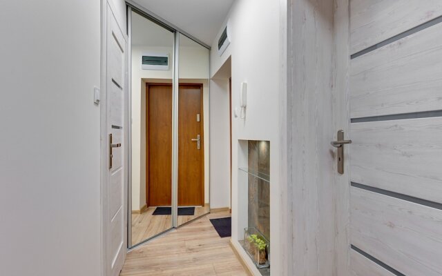 Dom & House - Old Town Straganiarska