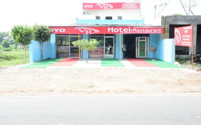 OYO 82799 Vr Hotels & Restaurants