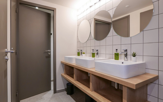 Plan B Hotel - Living Chamonix