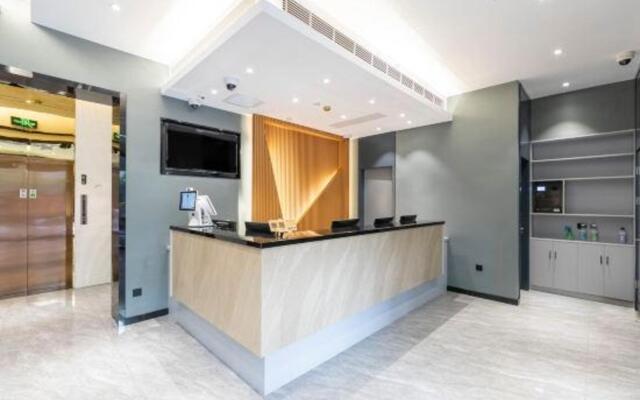 Homeinn · neo (Shanghai Ninth Hospital Xizang South Road Subway Station)