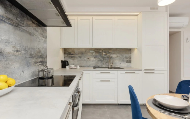 Warsaw City Centre- Srebrna by Renters