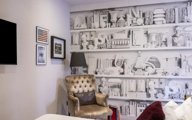 DownTown Boutique House - CA Domus Collection