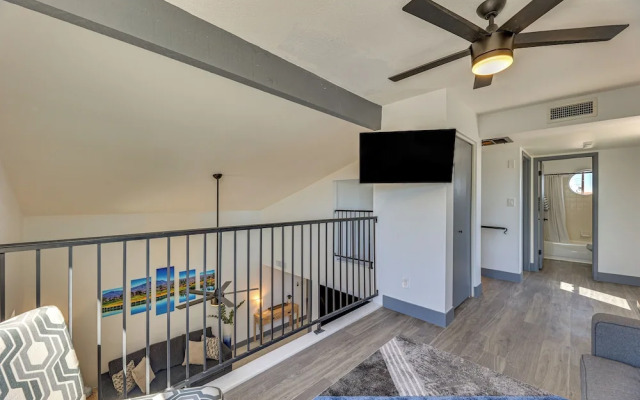 Sun Lakes Home: Fire Pit, Patio, Grill!