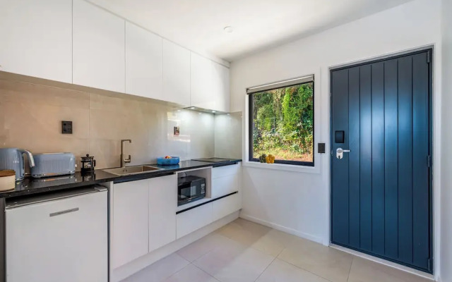 Luxe Suites and Apartments