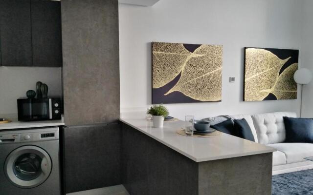 JVC Elegant and Cozy 1 Bedroom Apartment