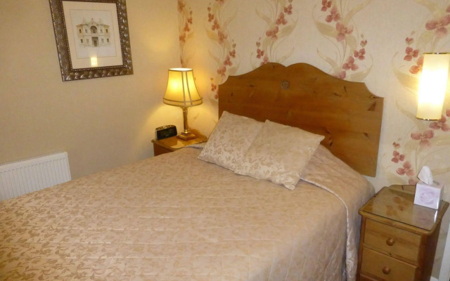 Summerhill Hotel