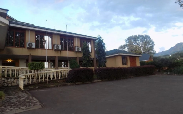 Kayegi Hotel