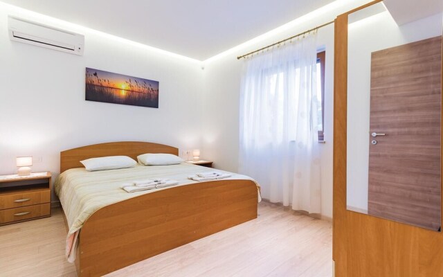 Awesome Home in Sisan With Wifi and 2 Bedrooms