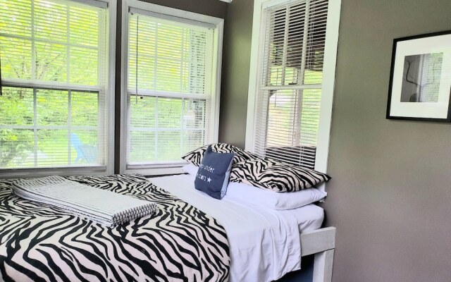 Paradise Pine Getaway Cabins