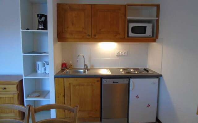 Lou Services Apartment I04 LSI 001