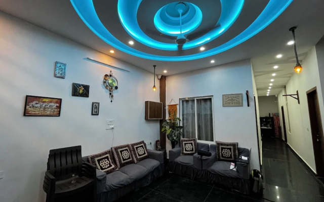 Shree Radhavallabh Palace