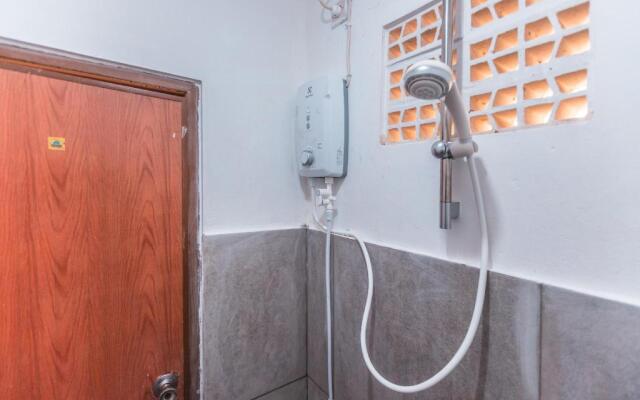 OYO 947 Angel Home Stay Syariah