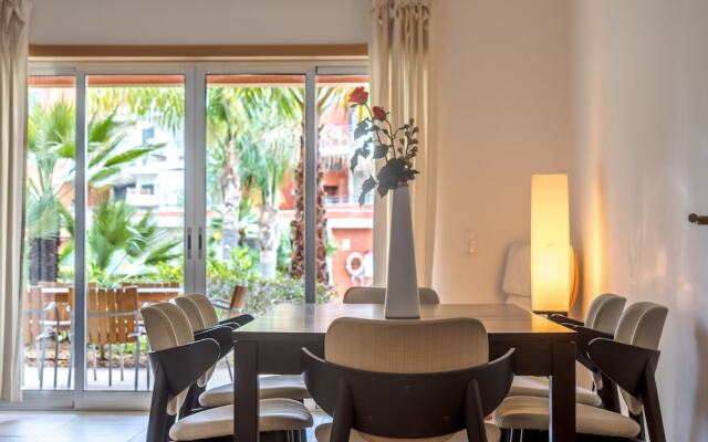 Palm01 · Palm Village Apartment 3B · Wifi · A/C · Terrace