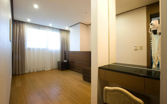 High1 Condominium
