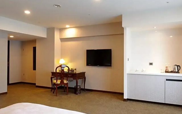 Royal Seasons Hotel Taichung Zhongkang