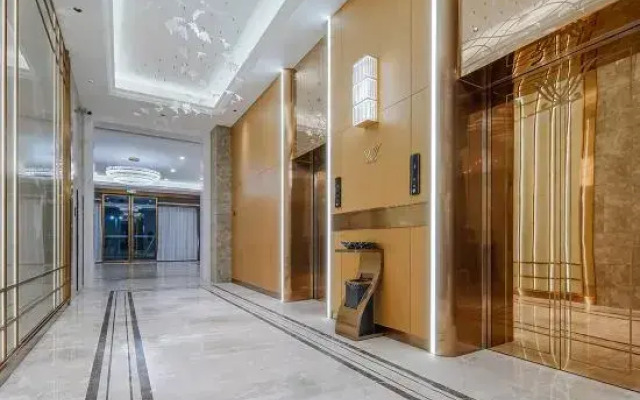 Vienna International Hotel (Chongqing High-tech Zone Hangu Branch)