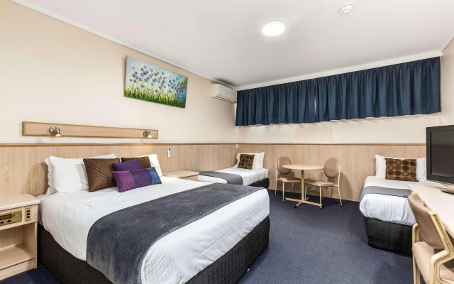 Comfort Inn Glenelg – Guest Rooms – Adelaide