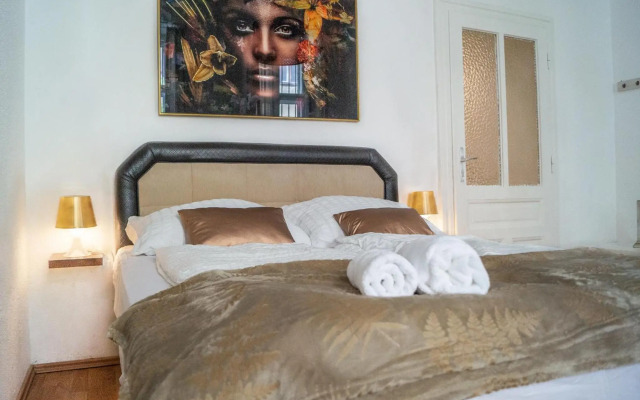 Chic Apartment- Suitable for Longstays in Lockdown