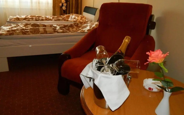 Dalin Hotel