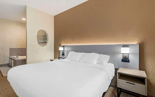 Comfort Suites Merrillville near US 30