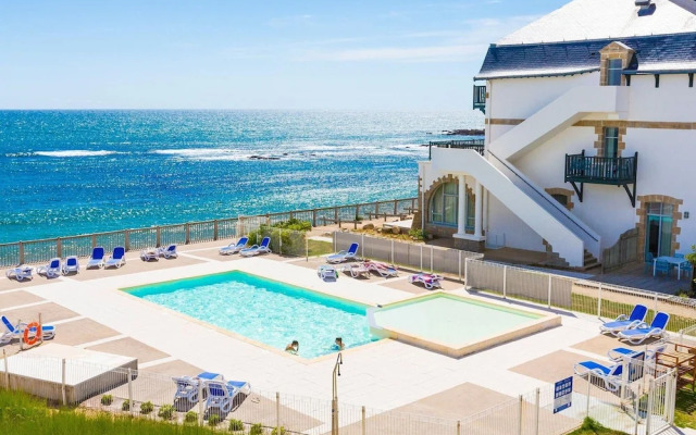 Apartment in Cote Sauvage Near La Baule Bay