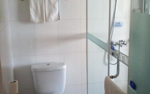 Hanting Premium (Beijing East Gate of Tsinghua Uni